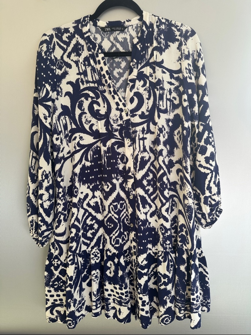 Zara Button Up Mini Dress Medium V Neck Long Sleeve Ruffle Hem Floral Blue White